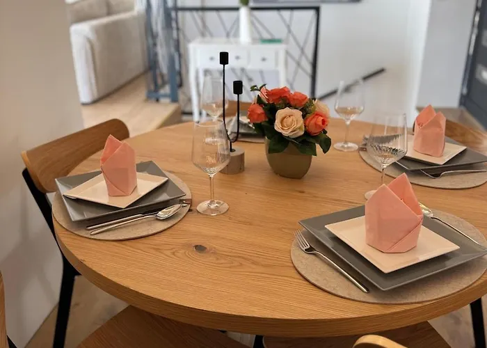 Matrix, Center, Pool